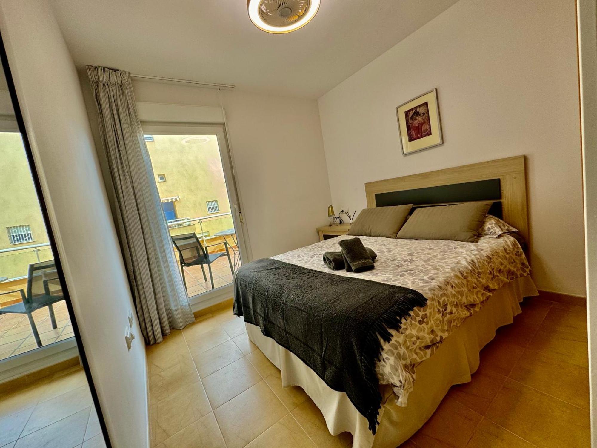 Appartement Con Vistas Al Mar En Urbanizacion De Lujo Almerimar